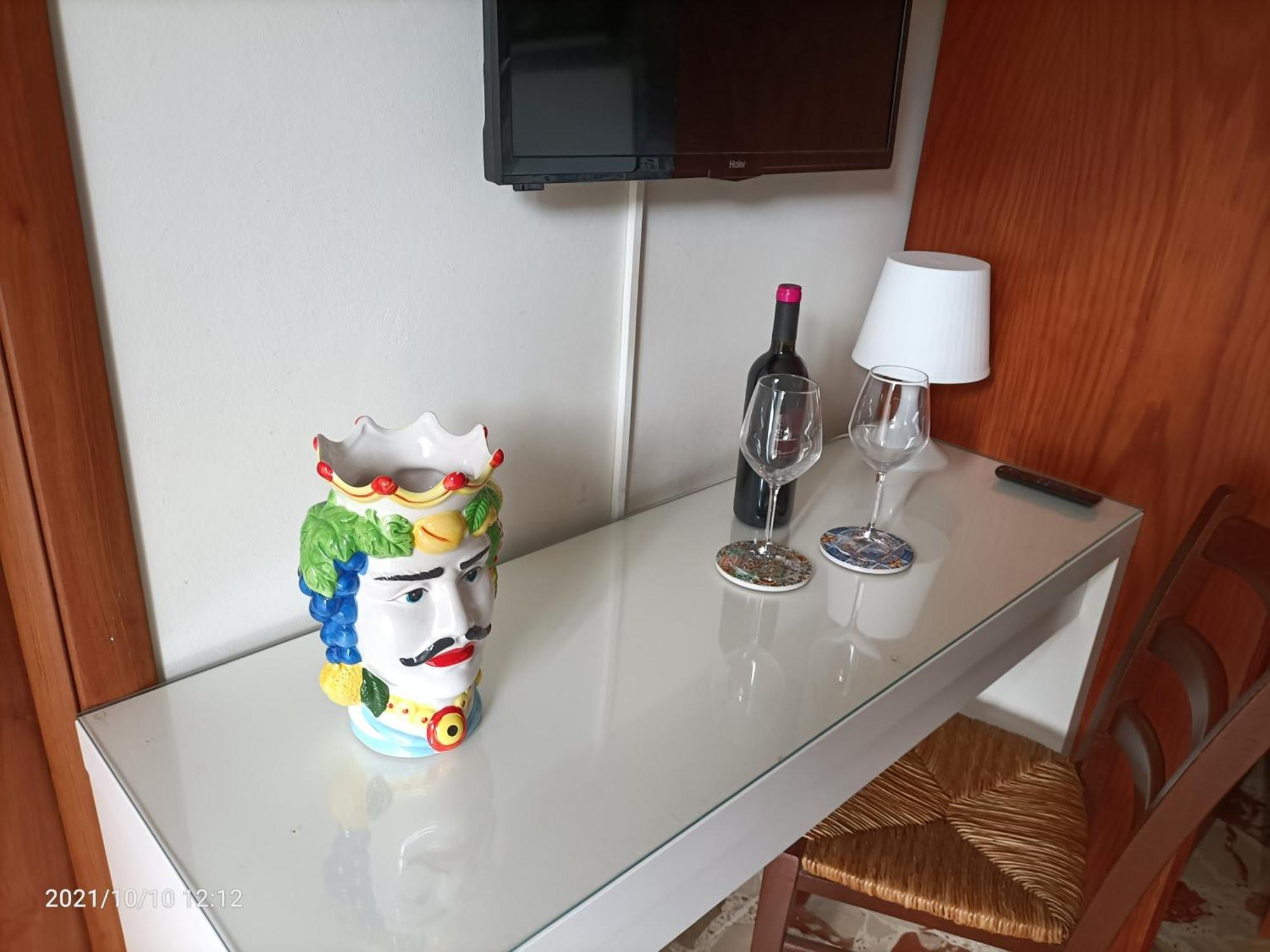 Agritrinacria Rooms Пиаца Армерина Стая снимка